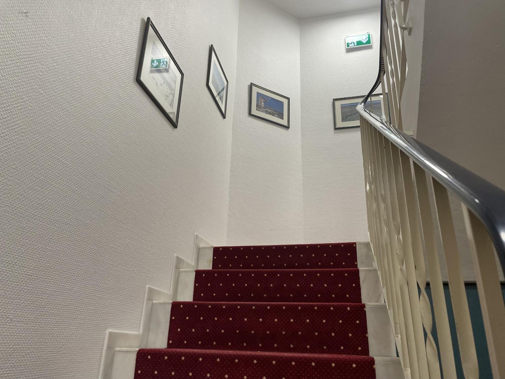 Hotel Deichvoigt Cuxhaven Bagian luar foto