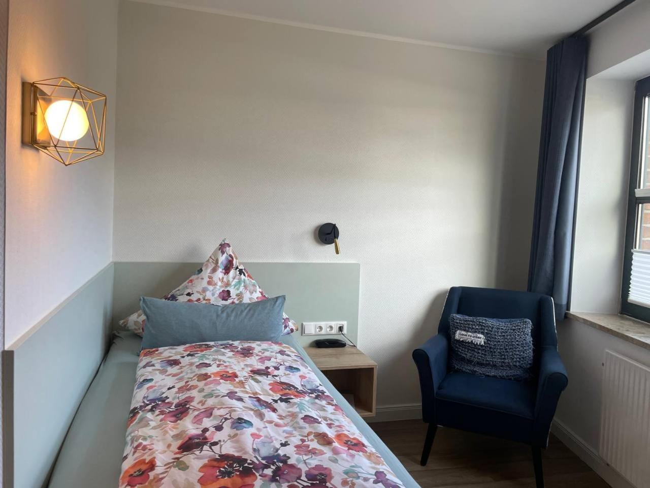 Hotel Deichvoigt Cuxhaven Bagian luar foto