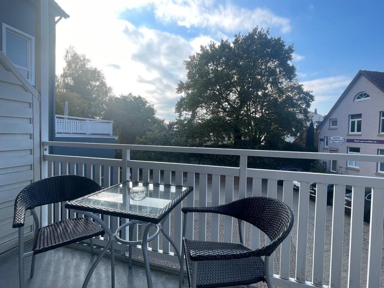 Hotel Deichvoigt Cuxhaven Bagian luar foto