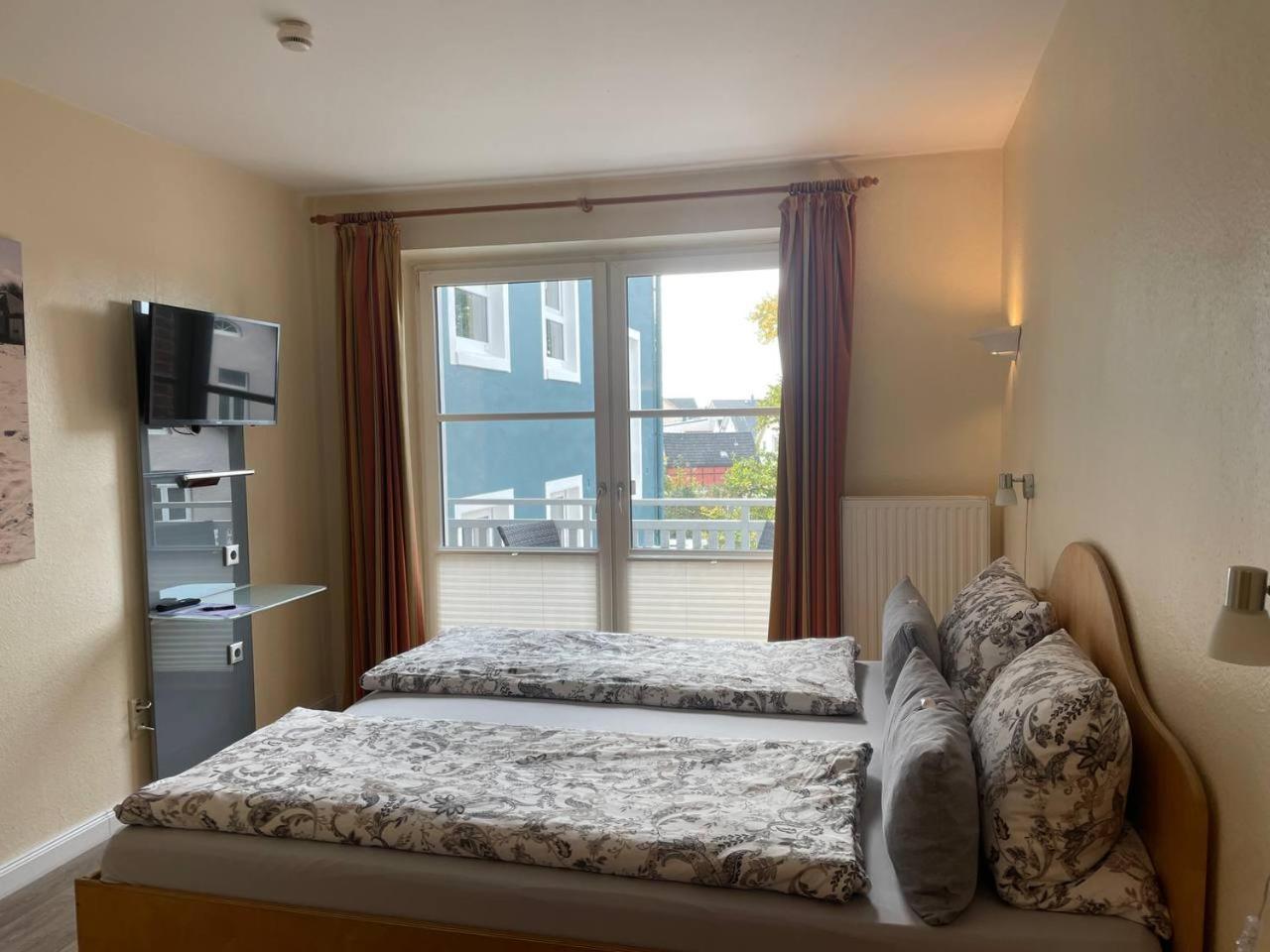 Hotel Deichvoigt Cuxhaven Bagian luar foto