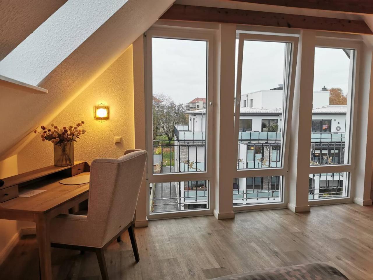 Hotel Deichvoigt Cuxhaven Bagian luar foto