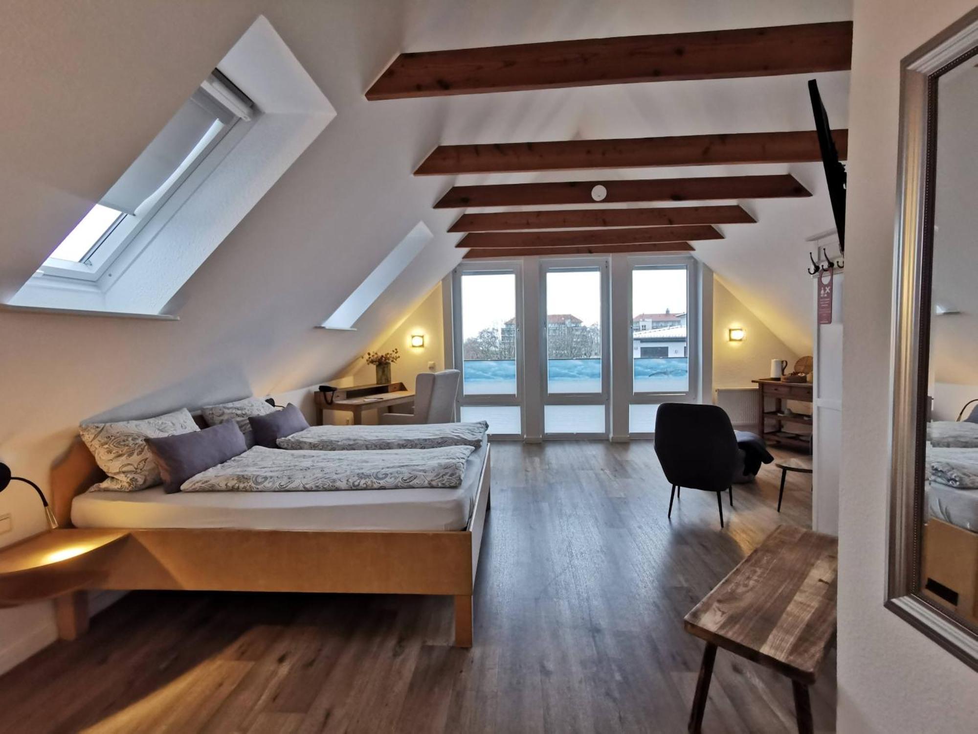 Hotel Deichvoigt Cuxhaven Bagian luar foto