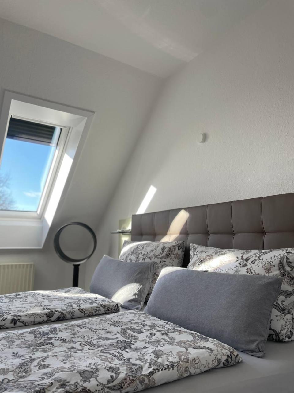 Hotel Deichvoigt Cuxhaven Bagian luar foto