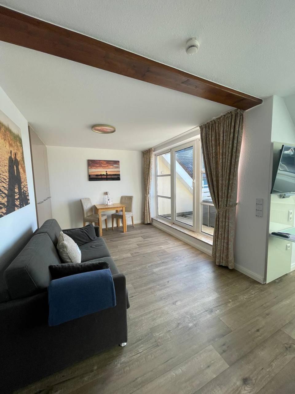 Hotel Deichvoigt Cuxhaven Bagian luar foto
